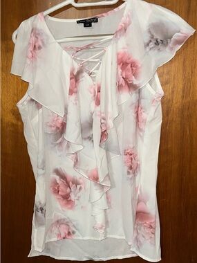 Lady Dutch Pink Floral Ruffle Lace-Up Blouse